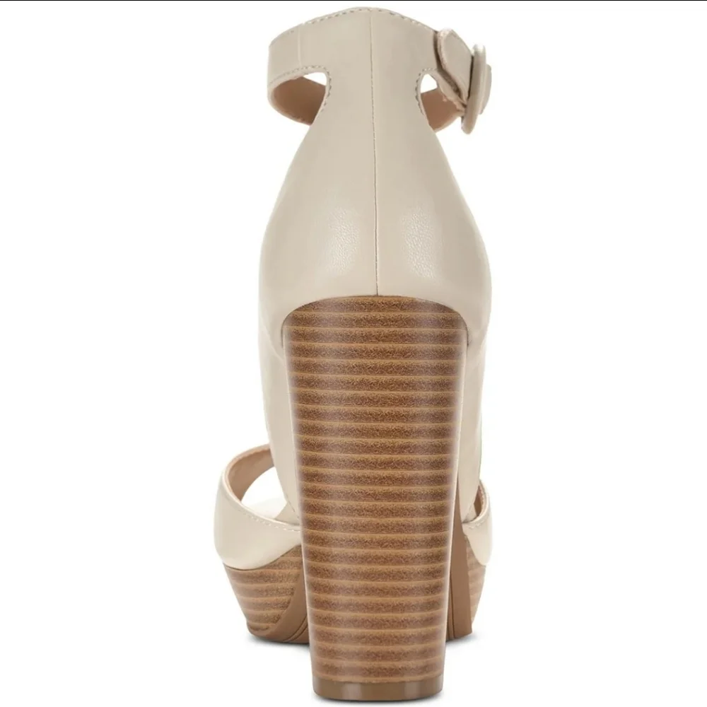 NIB Sun + Stone Faux Leather Platform Heels Size 9.5 Reeta Ivory